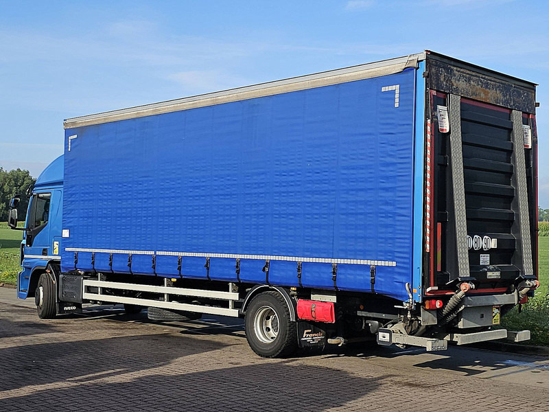 Plachtový nákladní auto Iveco 150E30 EUROCARGO Sleepcab,Edscha: obrázek 6