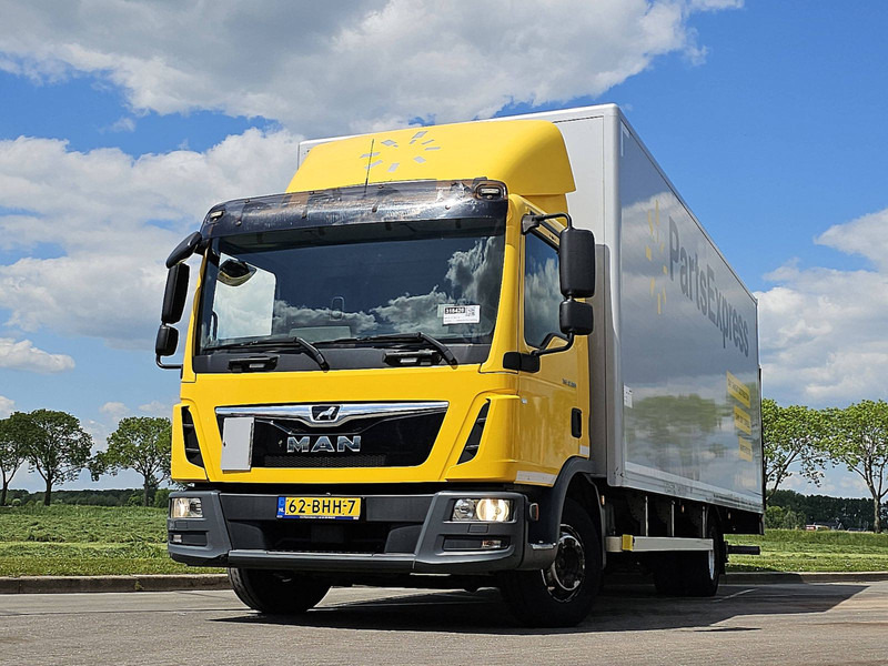 MAN 12.180 TGL - Skříňový nákladní auto: obrázek 1 MAN 12.180 TGL - Skříňový nákladní auto: obrázek 1