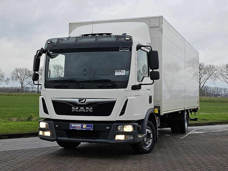 MAN 12.220 TGL BL 2T LIFT AIRCO - Skříňový nákladní auto: obrázek 1 MAN 12.220 TGL BL 2T LIFT AIRCO - Skříňový nákladní auto: obrázek 1