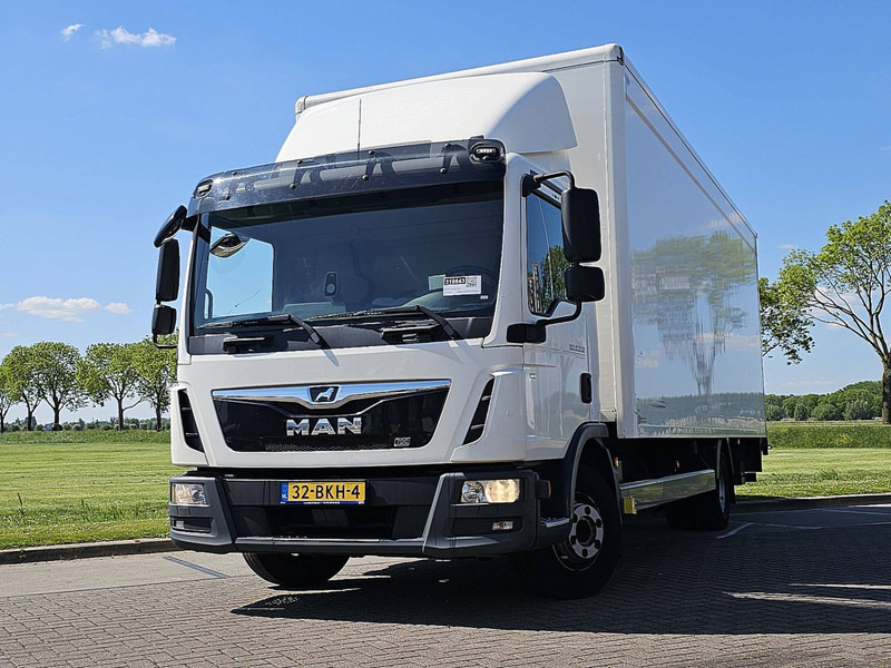 MAN 12.220 TGL - Skříňový nákladní auto: obrázek 1 MAN 12.220 TGL - Skříňový nákladní auto: obrázek 1