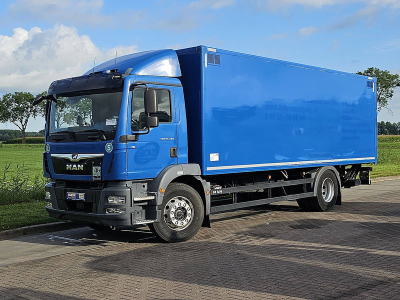 MAN 15.340 TGM - Skříňový nákladní auto: obrázek 2 MAN 15.340 TGM - Skříňový nákladní auto: obrázek 2