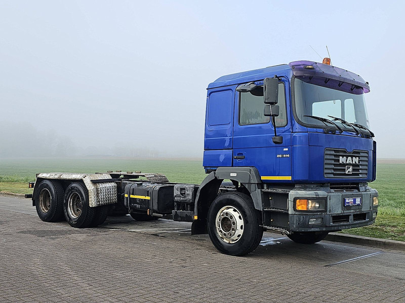 MAN 26.414 F2000 6X4 STEEL MANUAL - Podvozek s kabinou: obrázek 5 MAN 26.414 F2000 6X4 STEEL MANUAL - Podvozek s kabinou: obrázek 5