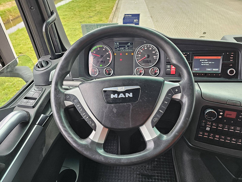 Interior photo 2: Kontejnérový podvozek/ Výměnná nástavba MAN 26.440 TGX XXL 6X2-4 INTARDER