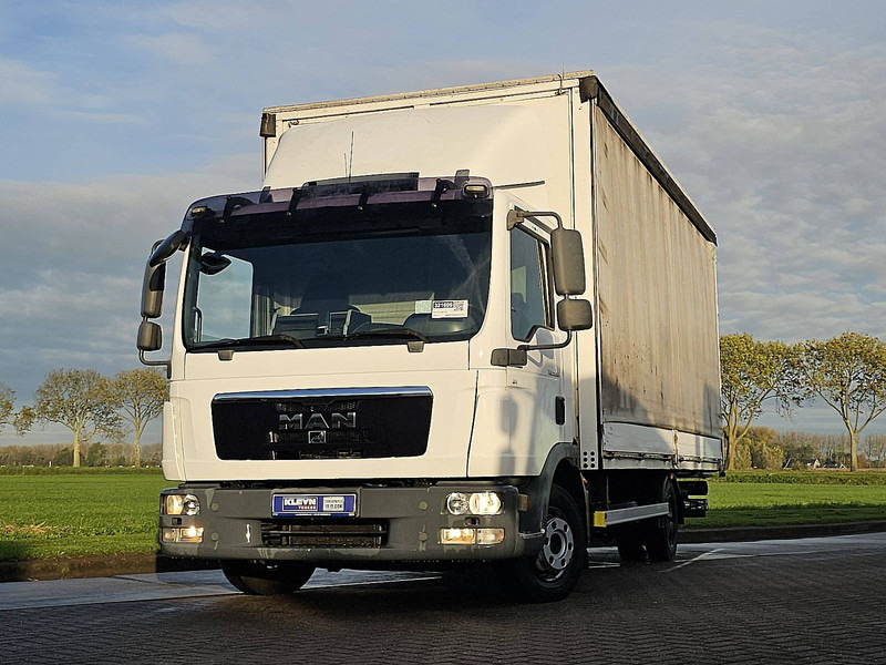 MAN 8.180 TGL - Plachtový nákladní auto: obrázek 1 MAN 8.180 TGL - Plachtový nákladní auto: obrázek 1