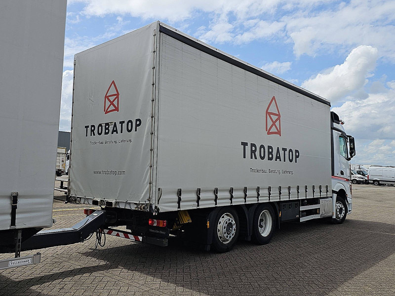 Mercedes-Benz ACTROS 2542 LS 6X2 RET. MOFFET 2020 - Plachtový nákladní auto: obrázek 3 Mercedes-Benz ACTROS 2542 LS 6X2 RET. MOFFET 2020 - Plachtový nákladní auto: obrázek 3