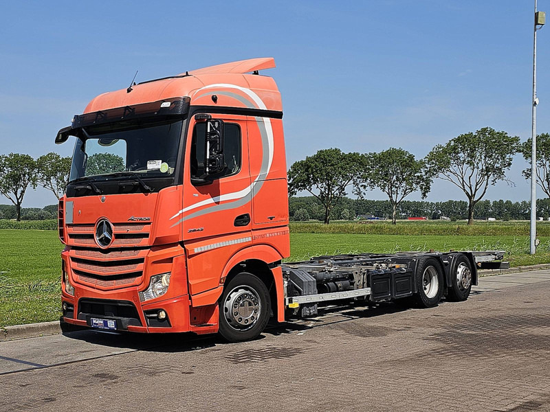 Mercedes-Benz ACTROS 2545 LS - Kontejnérový podvozek/ Výměnná nástavba: obrázek 2 Mercedes-Benz ACTROS 2545 LS - Kontejnérový podvozek/ Výměnná nástavba: obrázek 2