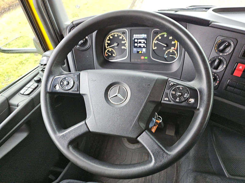Chladírenský nákladní automobil Mercedes-Benz ATEGO 1224: obrázek 9