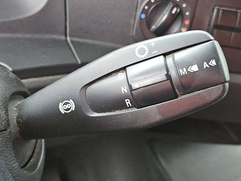 Chladírenský nákladní automobil Mercedes-Benz ATEGO 1224: obrázek 11