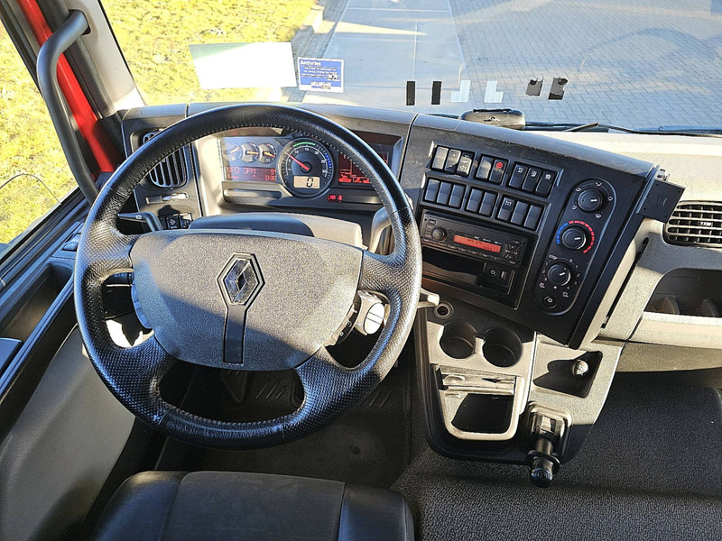 Interior photo 1: Renault D 240 11.9T AIRCO LIFT leasing Renault D 240 11.9T AIRCO LIFT Interior photo 1: Renault D 240 11.9T AIRCO LIFT leasing Renault D 240 11.9T AIRCO LIFT