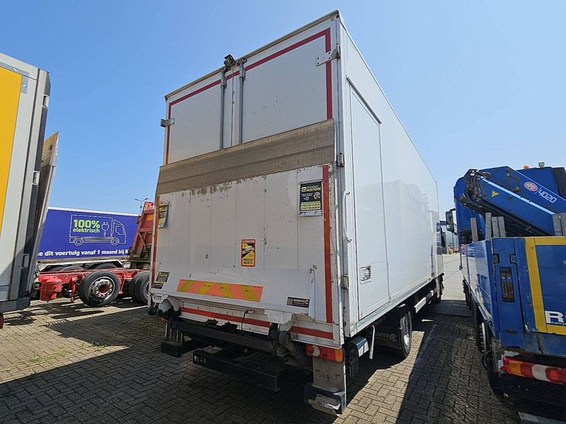 Renault D 240 11.9T AIRCO SIDEDOOR - Skříňový nákladní auto: obrázek 3 Renault D 240 11.9T AIRCO SIDEDOOR - Skříňový nákladní auto: obrázek 3