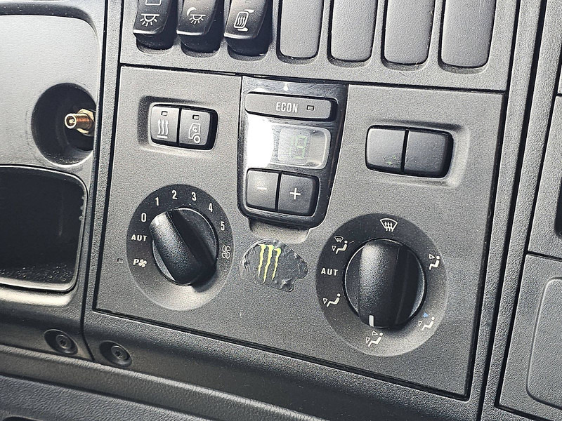 Plachtový nákladní auto Scania G320: obrázek 11
