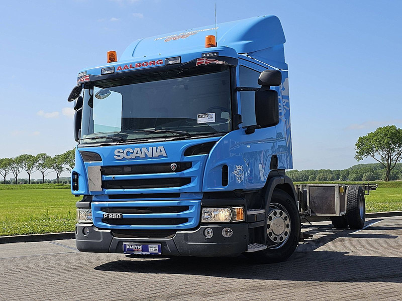 Scania P250 310TKM AIRCO WB560 - Podvozek s kabinou: obrázek 1 Scania P250 310TKM AIRCO WB560 - Podvozek s kabinou: obrázek 1