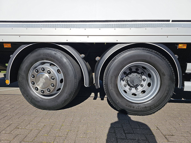 Skříňový nákladní auto Scania P360 6X2*4 MNB: obrázek 18