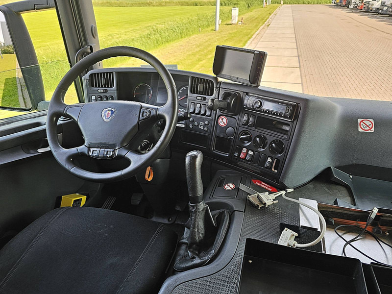 Cisternové vozidlo Scania P360: obrázek 8