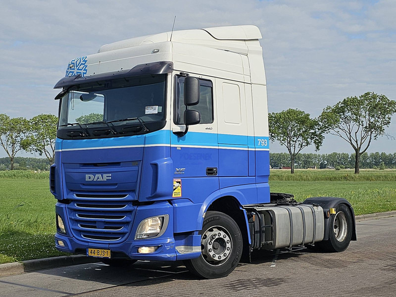 DAF XF 440 - Tahač: obrázek 2 DAF XF 440 - Tahač: obrázek 2