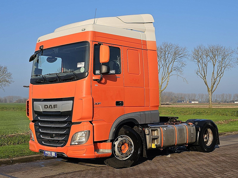 DAF XF 450 - Tahač: obrázek 2 DAF XF 450 - Tahač: obrázek 2