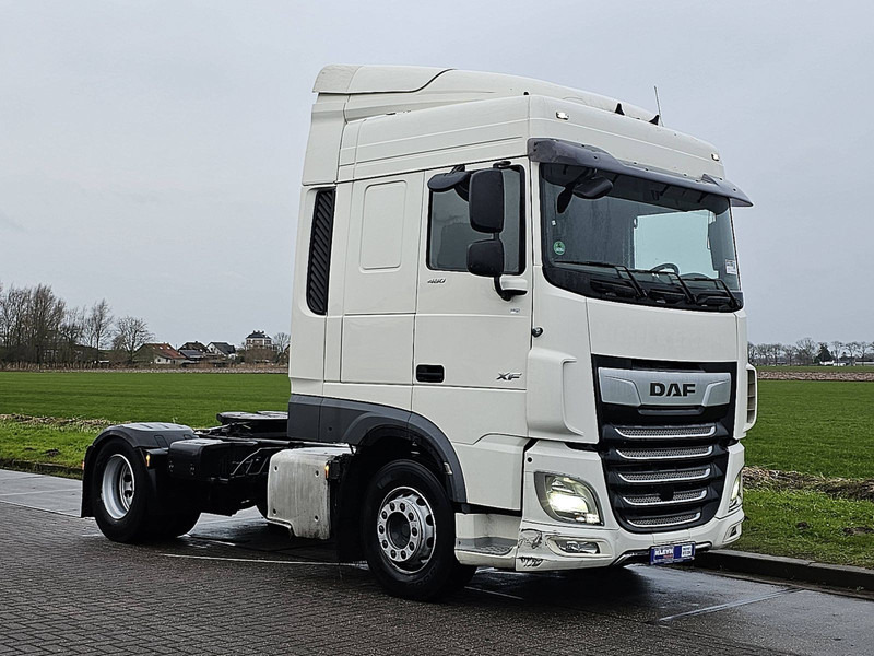 DAF XF 480 SPACECAB LED - Tahač: obrázek 5 DAF XF 480 SPACECAB LED - Tahač: obrázek 5