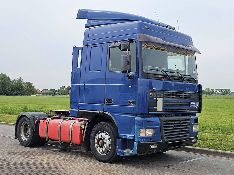 DAF XF 95.380 EURO 3 MANUAL - Tahač: obrázek 5 DAF XF 95.380 EURO 3 MANUAL - Tahač: obrázek 5