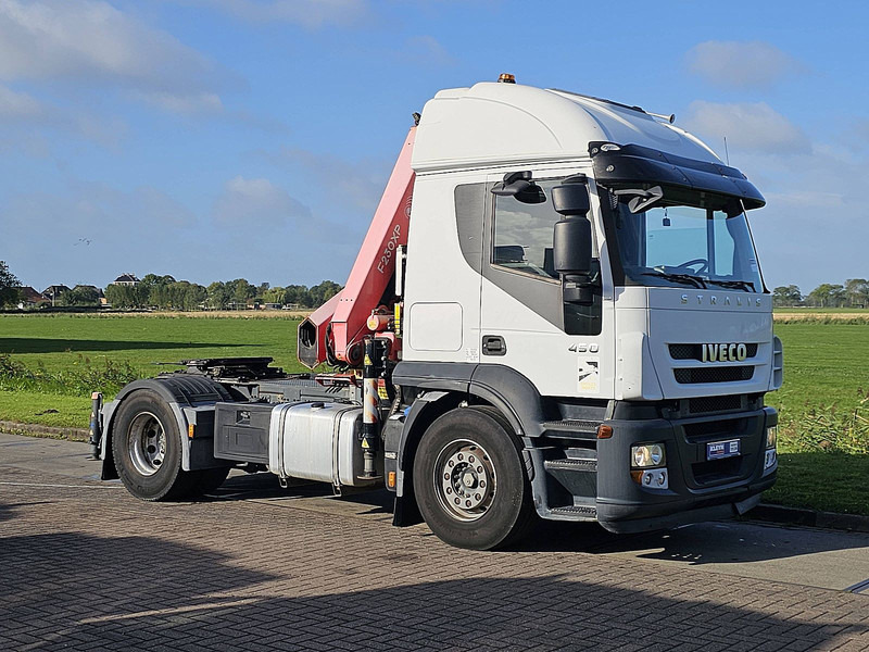 Iveco AT440S45 STRALIS FASSI F230XP-4 - Tahač: obrázek 5 Iveco AT440S45 STRALIS FASSI F230XP-4 - Tahač: obrázek 5