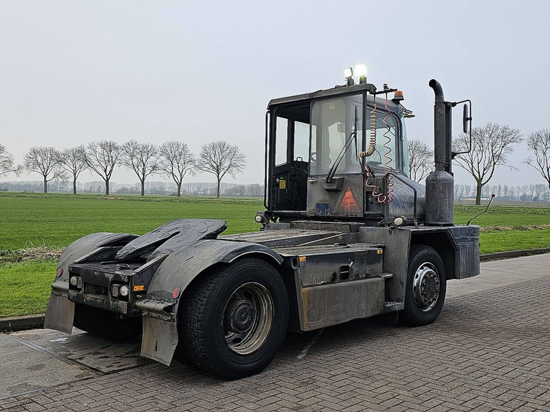 Kalmar TR618IB 4X4 YARD TRACTOR - Tahač: obrázek 3 Kalmar TR618IB 4X4 YARD TRACTOR - Tahač: obrázek 3