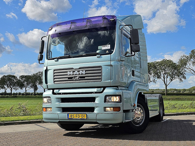 MAN 18.350 TGA NL-TRUCK L-CAB BED - Tahač: obrázek 1 MAN 18.350 TGA NL-TRUCK L-CAB BED - Tahač: obrázek 1