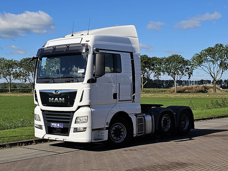 MAN 26.460 TGX XLX 6X2-2 BLS - Tahač: obrázek 2 MAN 26.460 TGX XLX 6X2-2 BLS - Tahač: obrázek 2