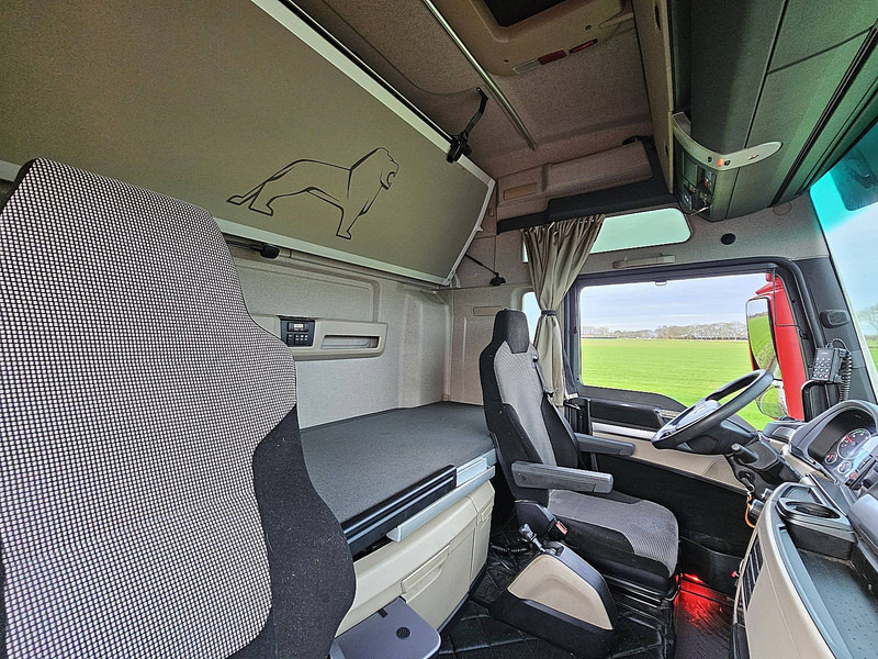 Tahač MAN 26.500 TGX 6X2 XXL: obrázek 15 Tahač MAN 26.500 TGX 6X2 XXL: obrázek 15