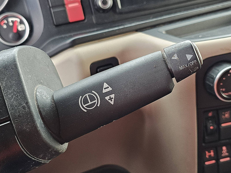 Tahač MAN 26.500 TGX 6X2 XXL: obrázek 12 Tahač MAN 26.500 TGX 6X2 XXL: obrázek 12