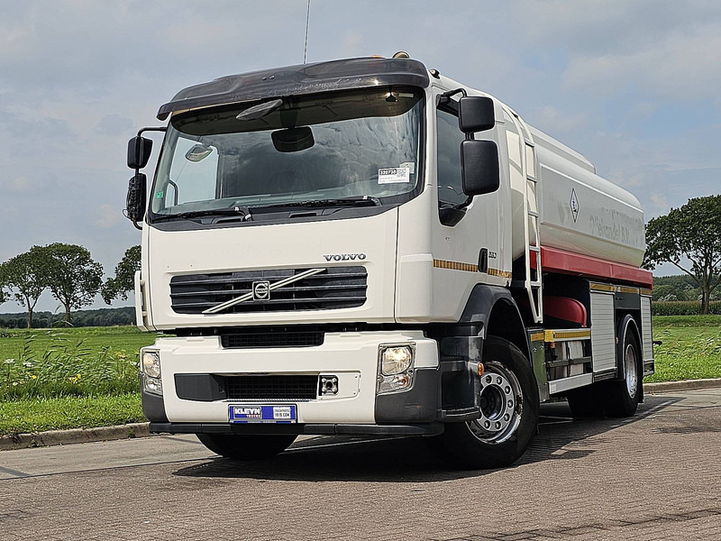Volvo FE 260.18 - Cisternové vozidlo: obrázek 1 Volvo FE 260.18 - Cisternové vozidlo: obrázek 1