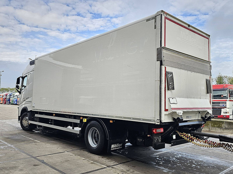 Skříňový nákladní auto Volvo FH 460: obrázek 6 Skříňový nákladní auto Volvo FH 460: obrázek 6