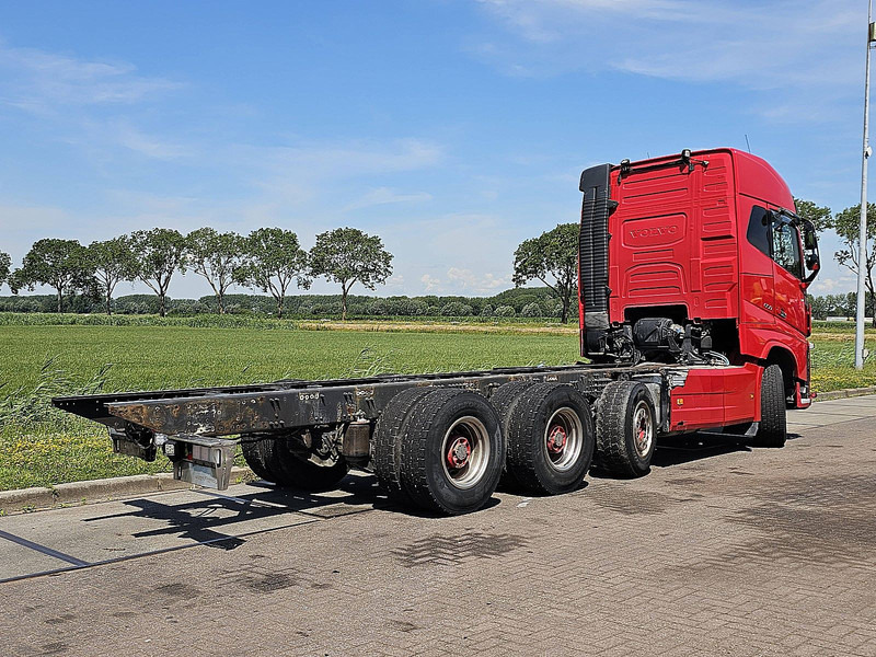 Volvo FH 650 8X4 RETARDER - Podvozek s kabinou: obrázek 3 Volvo FH 650 8X4 RETARDER - Podvozek s kabinou: obrázek 3