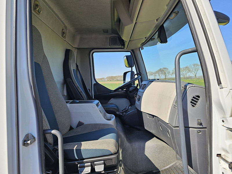 Skříňový nákladní auto Volvo FL 250.12: obrázek 7
