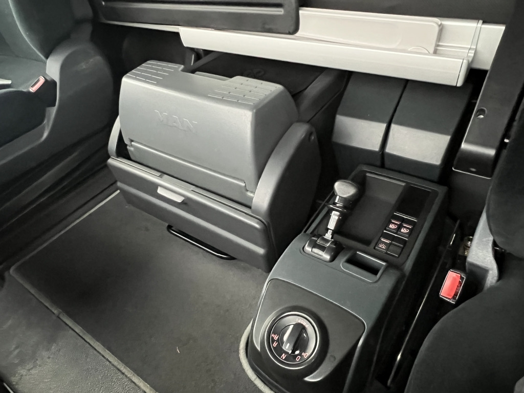 MAN TGX 26.440 Retarder Standklima LBW MitsubisTU100 - Chladírenský nákladní automobil: obrázek 5 MAN TGX 26.440 Retarder Standklima LBW MitsubisTU100 - Chladírenský nákladní automobil: obrázek 5