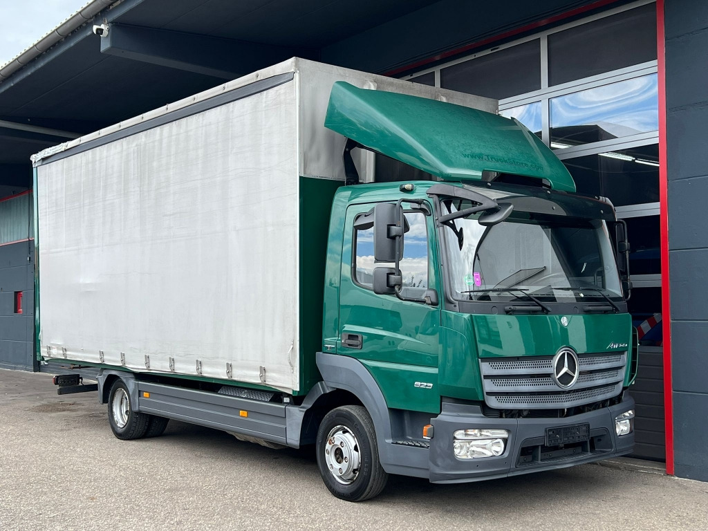 Mercedes-Benz Atego 823 Euro6 Klima 6,1m P+P AHK Orig. 164.tkm - Plachtová dodávka: obrázek 1 Mercedes-Benz Atego 823 Euro6 Klima 6,1m P+P AHK Orig. 164.tkm - Plachtová dodávka: obrázek 1