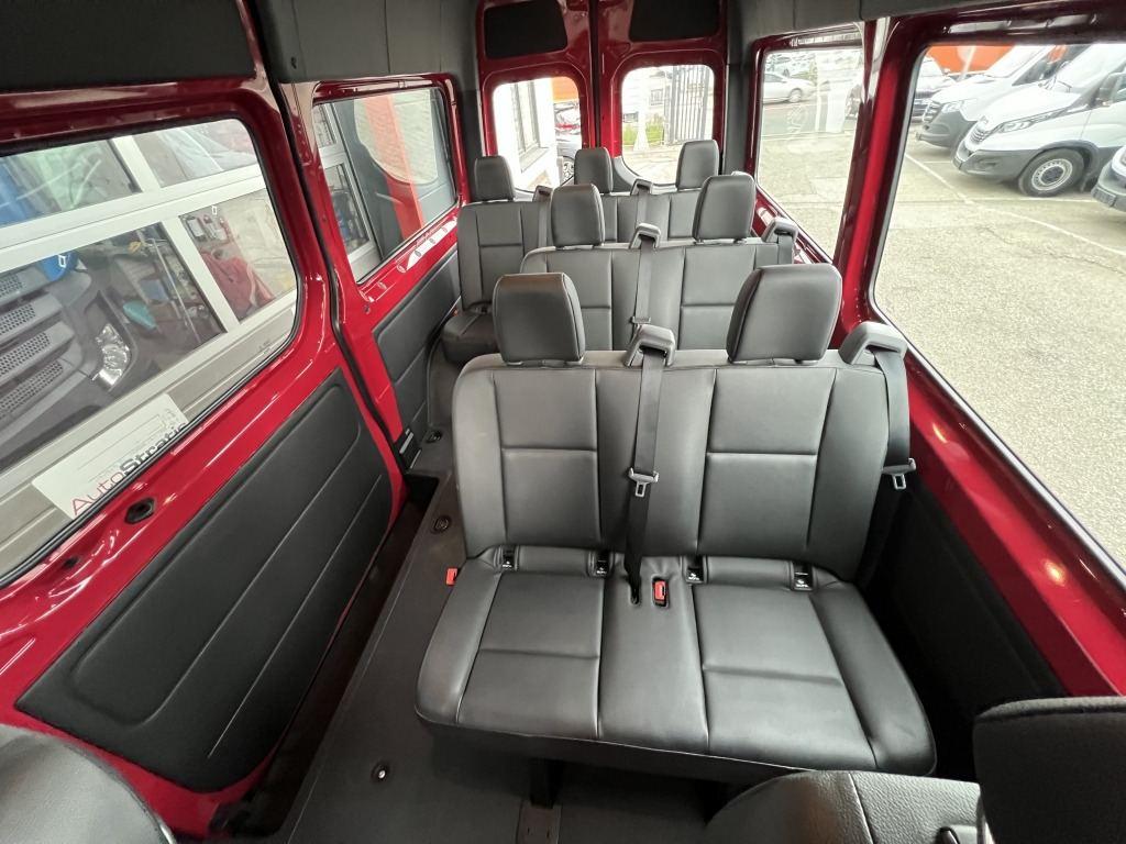 Mercedes-Benz Sprinter 314 CDI Tourer Klima +Fond 9-Sitze MBUX - Mikrobus: obrázek 3 Mercedes-Benz Sprinter 314 CDI Tourer Klima +Fond 9-Sitze MBUX - Mikrobus: obrázek 3