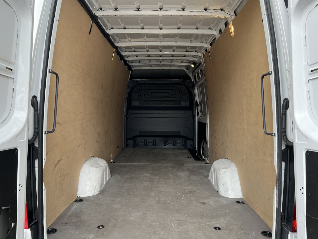 Mercedes-Benz Sprinter 315 CDI Klima Tempomat 3-Sitze 77.000km - Furgon: obrázek 4 Mercedes-Benz Sprinter 315 CDI Klima Tempomat 3-Sitze 77.000km - Furgon: obrázek 4