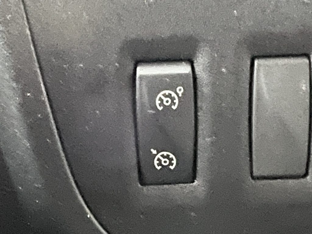 Opel Movano Klima MAXI Parkpilotsyst Heckflügeltüren - Furgon: obrázek 2 Opel Movano Klima MAXI Parkpilotsyst Heckflügeltüren - Furgon: obrázek 2