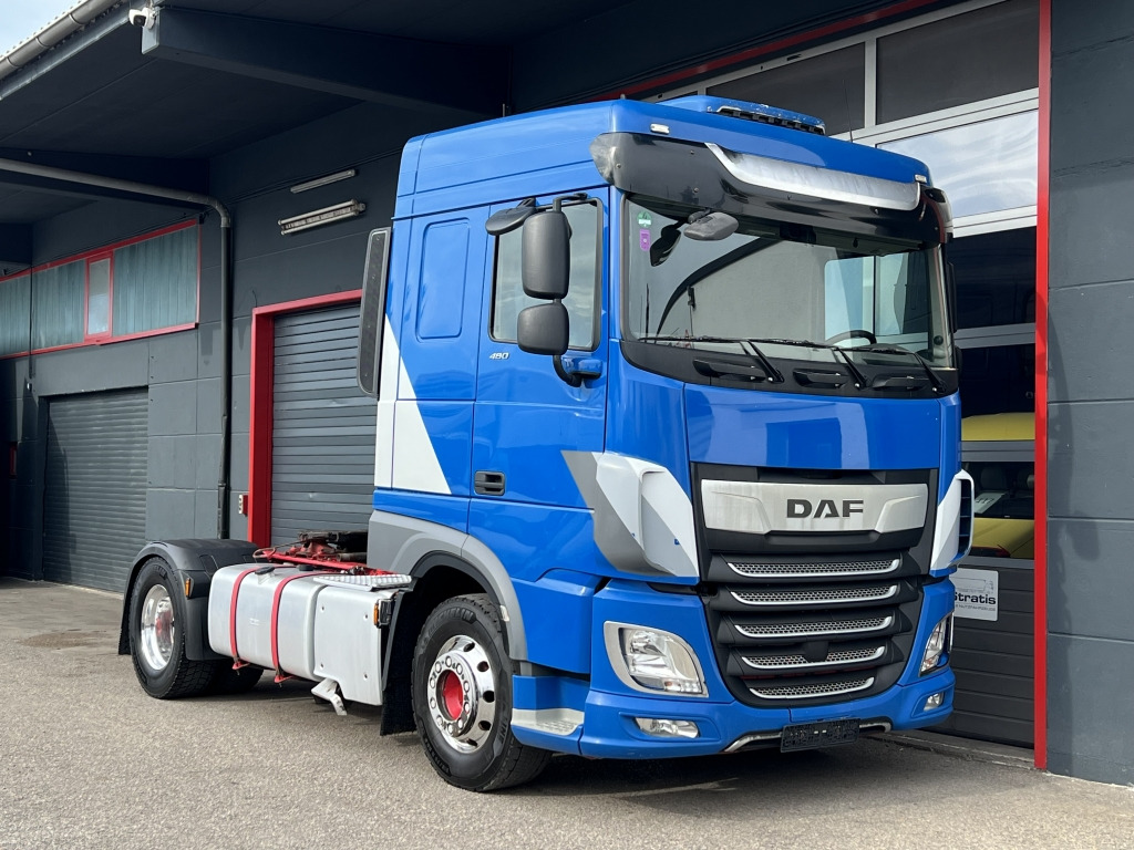 Daf XF 480 Stand+Klimaaut. NAVI ACC 2x Nebenantrieb - Tahač: obrázek 1 Daf XF 480 Stand+Klimaaut. NAVI ACC 2x Nebenantrieb - Tahač: obrázek 1
