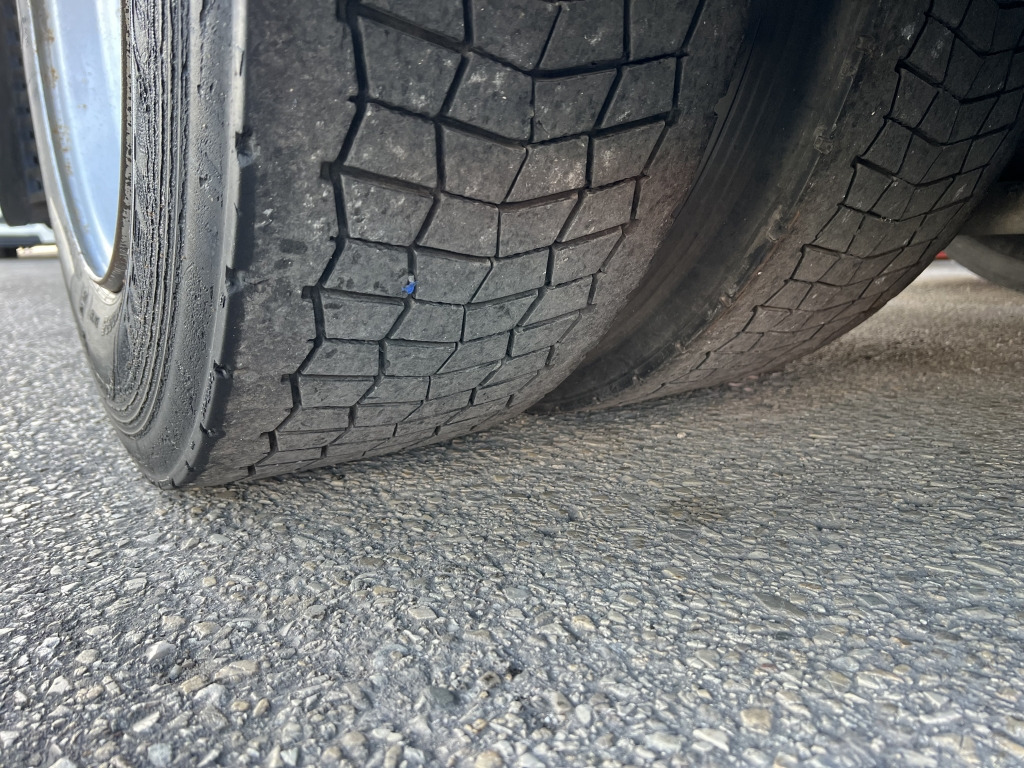 MAN TGX 18.440 FSA EEV Klimaaut. Motorbremse MEGA - Tahač: obrázek 5 MAN TGX 18.440 FSA EEV Klimaaut. Motorbremse MEGA - Tahač: obrázek 5