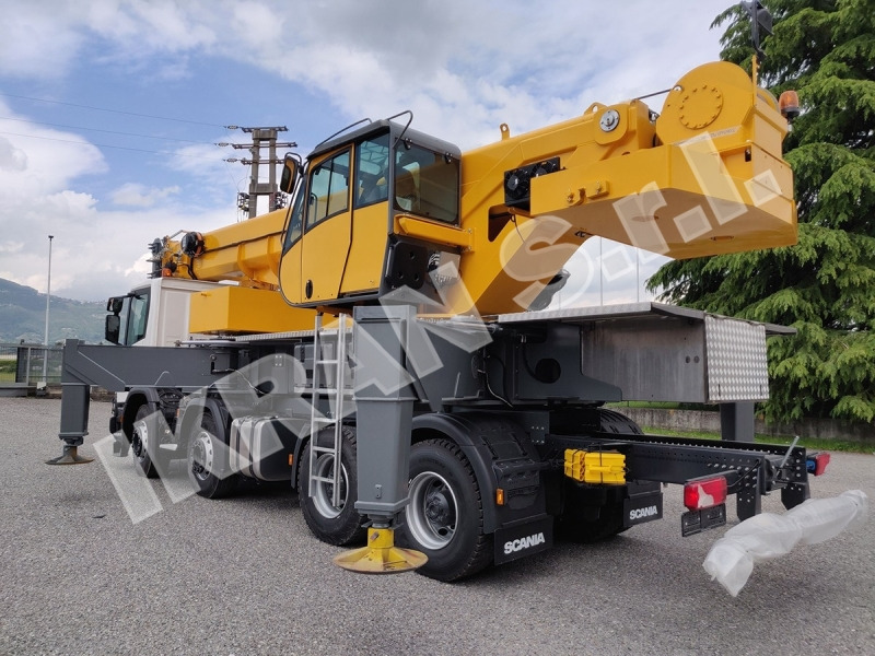 Locatelli TCL 55.50 - Autojeřáb: obrázek 4 Locatelli TCL 55.50 - Autojeřáb: obrázek 4