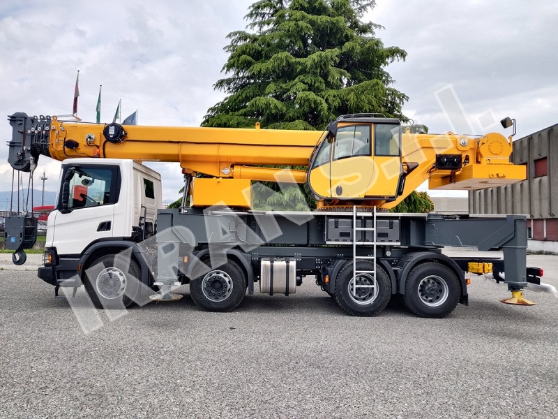 Locatelli TCL 55.50 - Autojeřáb: obrázek 5 Locatelli TCL 55.50 - Autojeřáb: obrázek 5