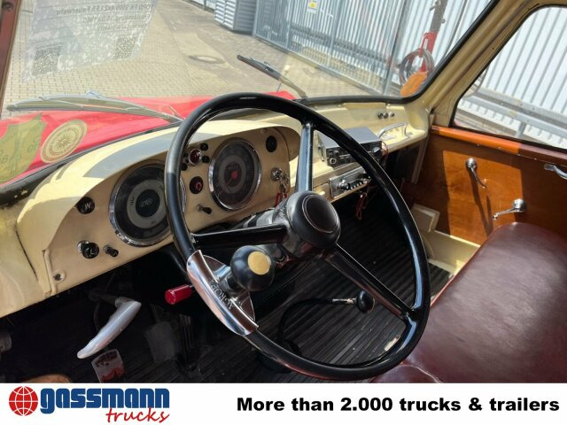 Ford FK 2500 4x2 LF8 Feuerwehr - Hasičský vůz: obrázek 2 Ford FK 2500 4x2 LF8 Feuerwehr - Hasičský vůz: obrázek 2