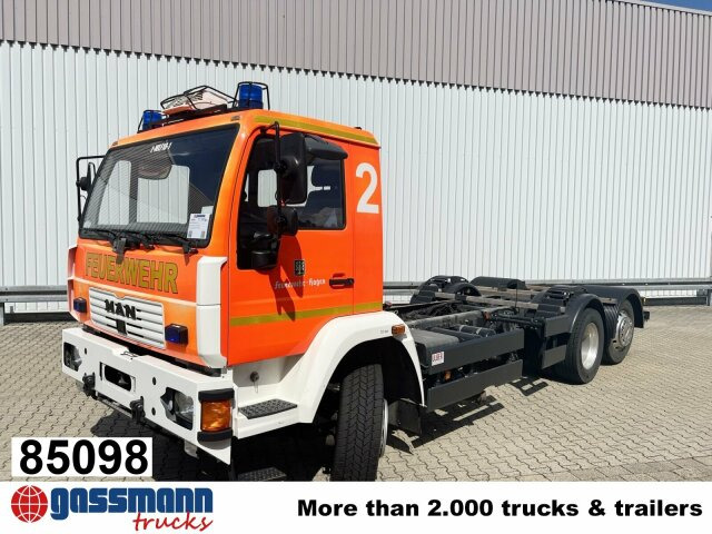 MAN 25/18.284 6x2-4 LL, Retarder, Lenkachse - Podvozek s kabinou: obrázek 1 MAN 25/18.284 6x2-4 LL, Retarder, Lenkachse - Podvozek s kabinou: obrázek 1