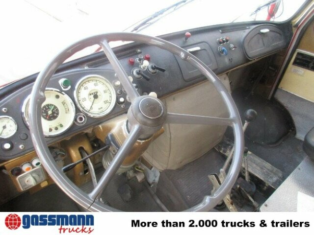 MAN 450 HALF TRO-TLF 16 - Hasičský vůz: obrázek 4 MAN 450 HALF TRO-TLF 16 - Hasičský vůz: obrázek 4