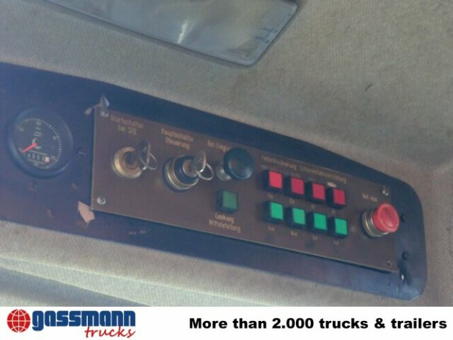 MAN M03 14.152 4x2, Schienenkehrmaschine - Zametací vůz: obrázek 3 MAN M03 14.152 4x2, Schienenkehrmaschine - Zametací vůz: obrázek 3