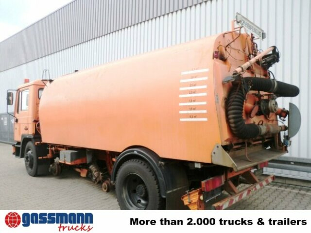 MAN M03 14.152 4x2, Schienenkehrmaschine - Zametací vůz: obrázek 5 MAN M03 14.152 4x2, Schienenkehrmaschine - Zametací vůz: obrázek 5