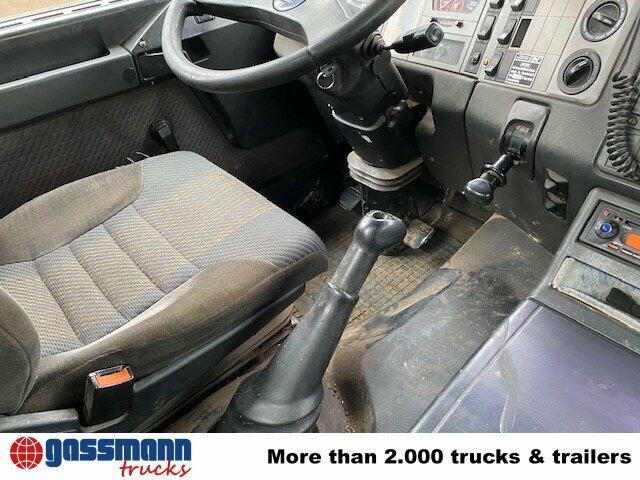 MAN T40 26.364/414 6x4, 6-Zylinder - Hákový nosič kontejnerů: obrázek 3 MAN T40 26.364/414 6x4, 6-Zylinder - Hákový nosič kontejnerů: obrázek 3