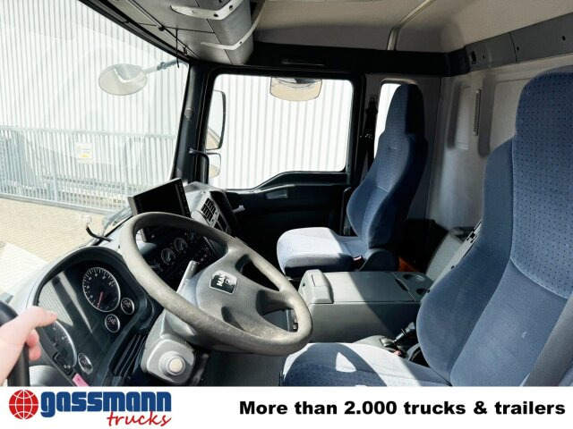 MAN TGA 26.390 6X2-4 BL, Lenk-/Liftachse, Willig - Cisternové vozidlo: obrázek 5 MAN TGA 26.390 6X2-4 BL, Lenk-/Liftachse, Willig - Cisternové vozidlo: obrázek 5