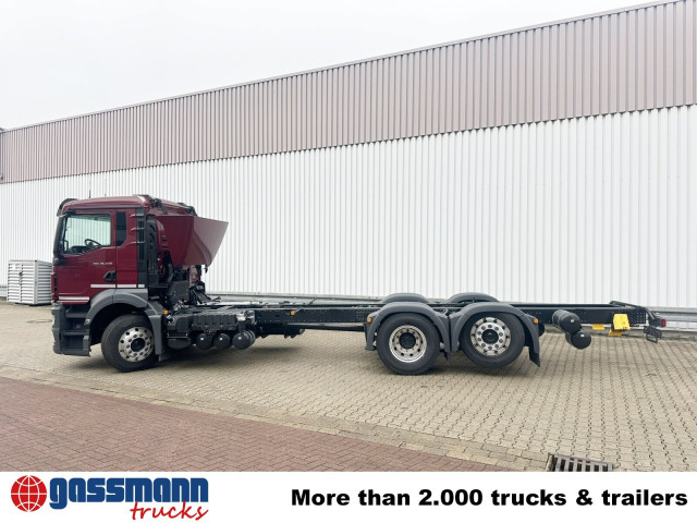 Nový Podvozek s kabinou MAN TGS 26.440 6x2-4 LL CH, Lenk-/Liftachse, Navi,: obrázek 12