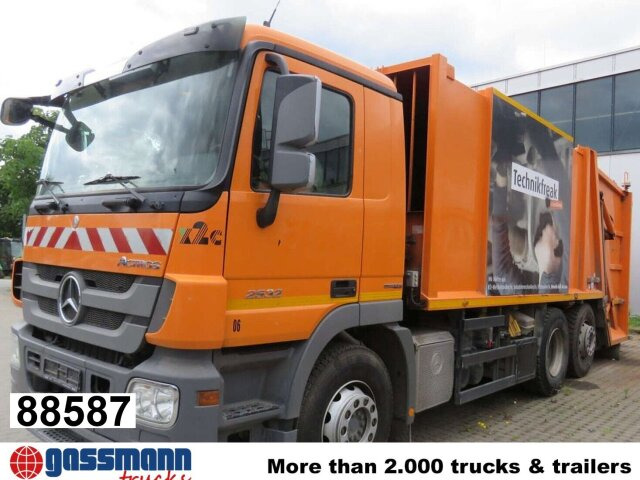Mercedes-Benz Actros 2532/41 L 6x2, EEV, Lenkachse, Haller X2C - Vůz na odvoz odpadků: obrázek 1 Mercedes-Benz Actros 2532/41 L 6x2, EEV, Lenkachse, Haller X2C - Vůz na odvoz odpadků: obrázek 1